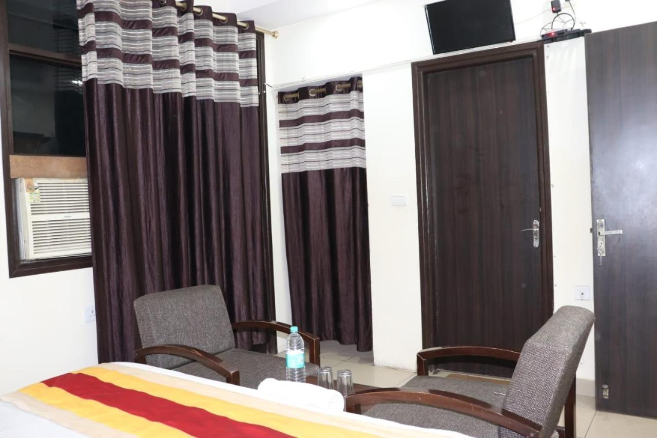 Hotel Marigold نيودلهي المظهر الخارجي الصورة